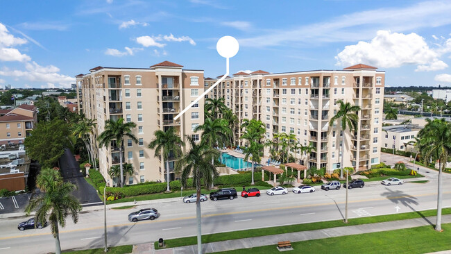 Building Photo - 1801 N Flagler Dr