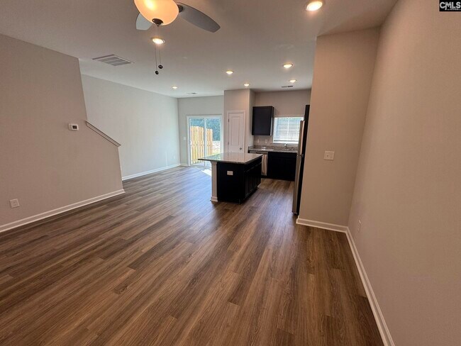 Building Photo - 2036 Armada Rd