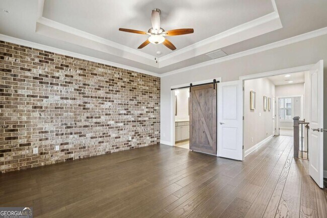 Building Photo - 355 Cricket Ln