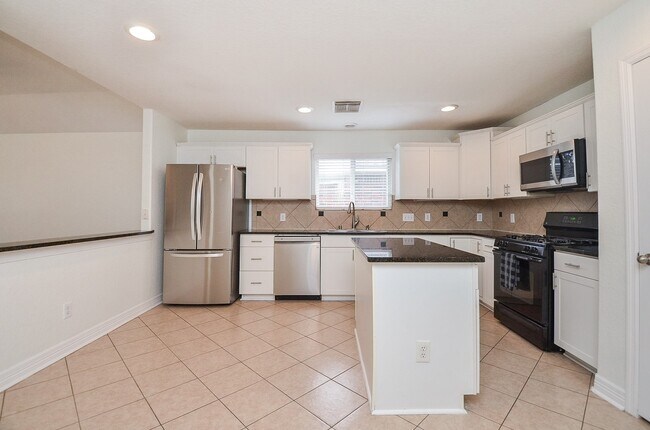 Building Photo - 14630 Windwood Park Ln