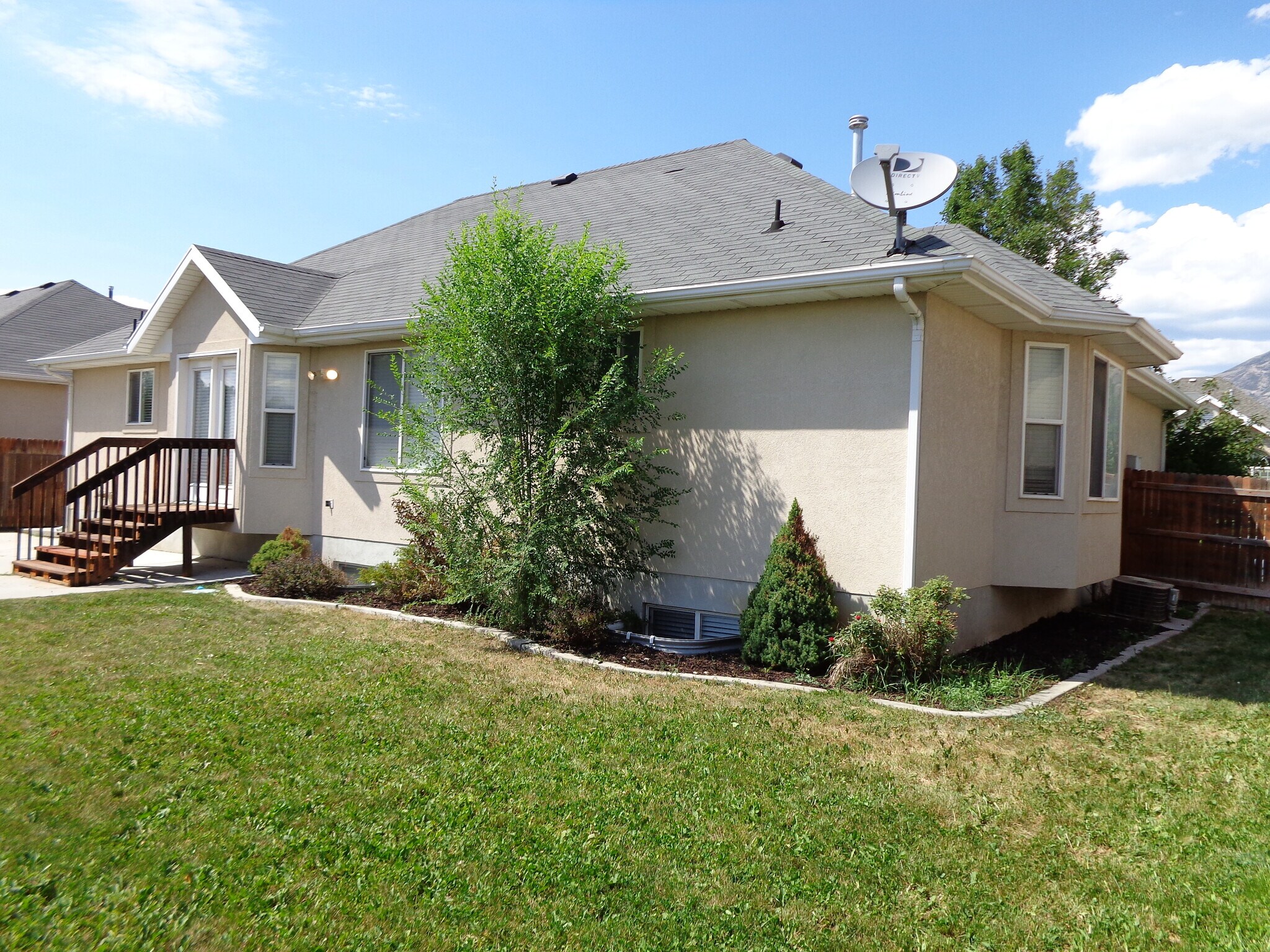 Building Photo - 465 W 1780 N St