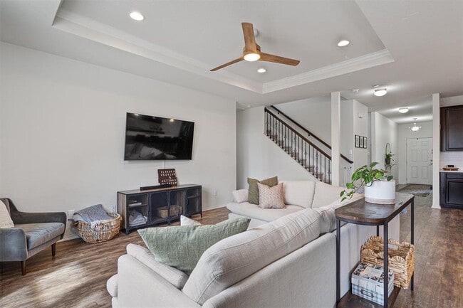 Building Photo - 124 Northern Harrier Ct