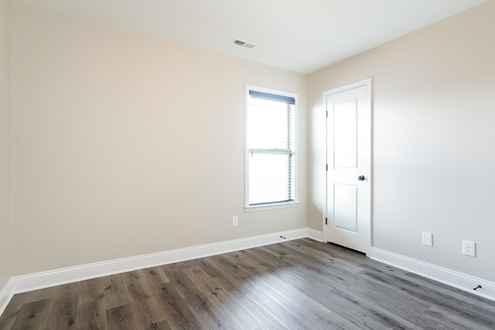 Building Photo - 104 Claymore Dr