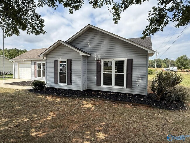 Building Photo - 1551 Ready Section Rd