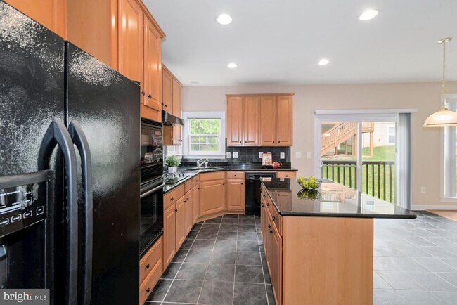 Building Photo - 9085 Purvis Dr