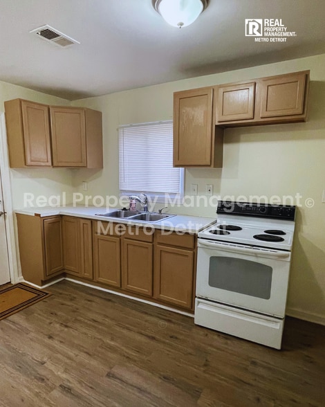 Building Photo - 7822 Forrer St