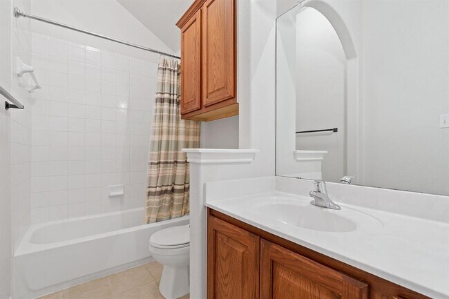 Building Photo - 2109 Petrified Forest Dr