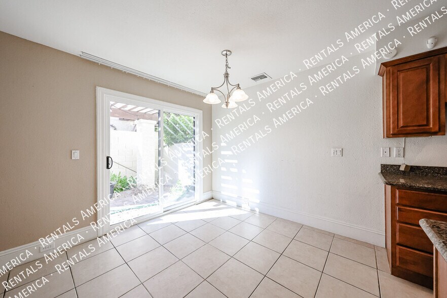 Building Photo - 8825 S 48th St