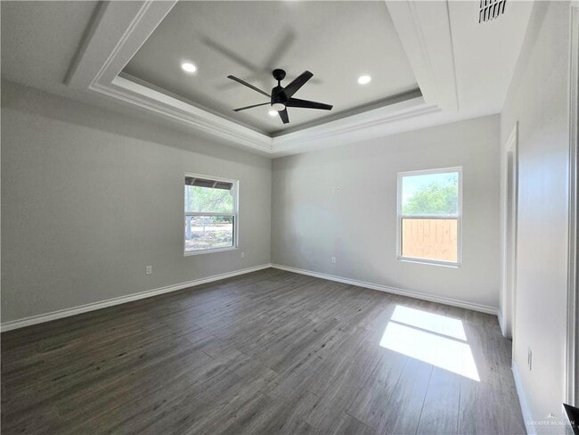 Building Photo - 19 Cragon Rd