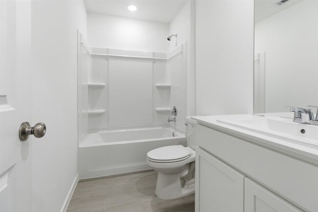 Building Photo - 19747 US-59