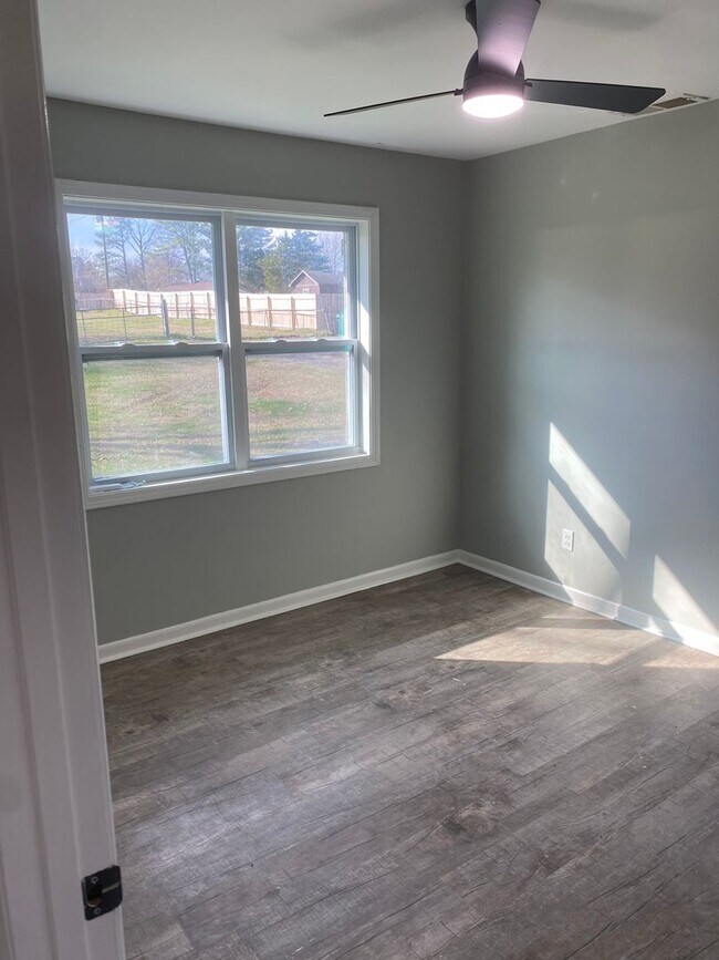 Building Photo - Rental Home in Grant, AL!