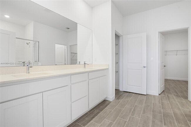 Building Photo - 19655 Barn Swallow Way