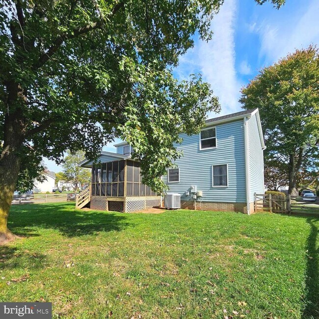 Building Photo - 401 Kojun Ct