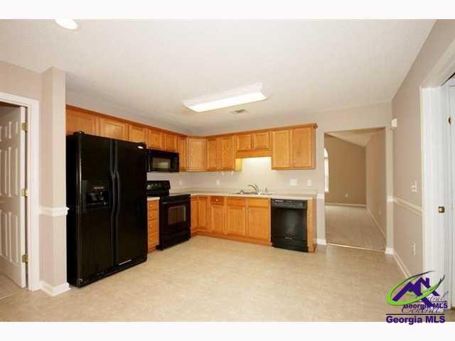 Building Photo - 106 Deer Track Ct