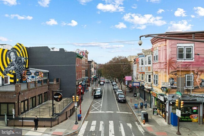 Building Photo - 252 South St