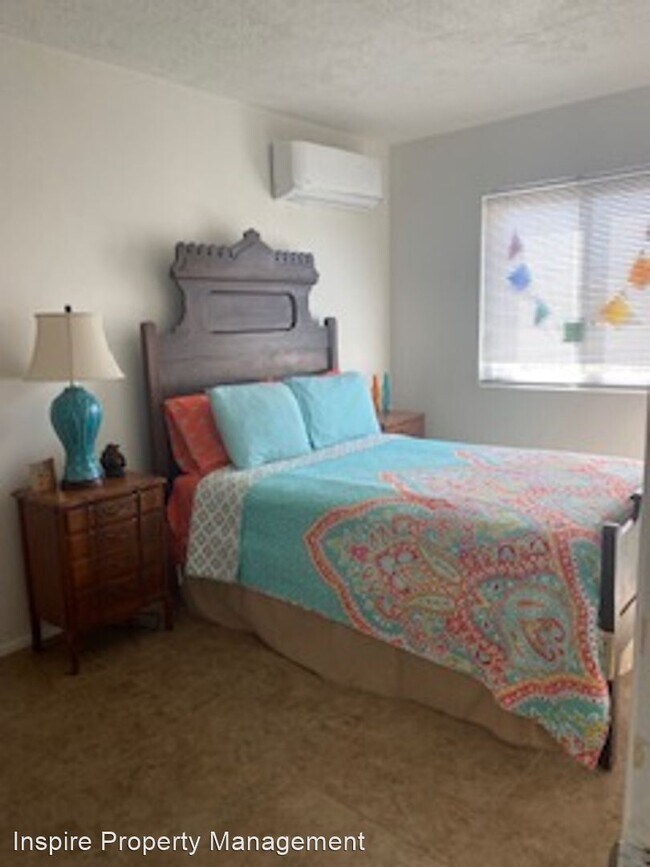 Building Photo - 2 br, 1 bath House - 62812 Lind Lane