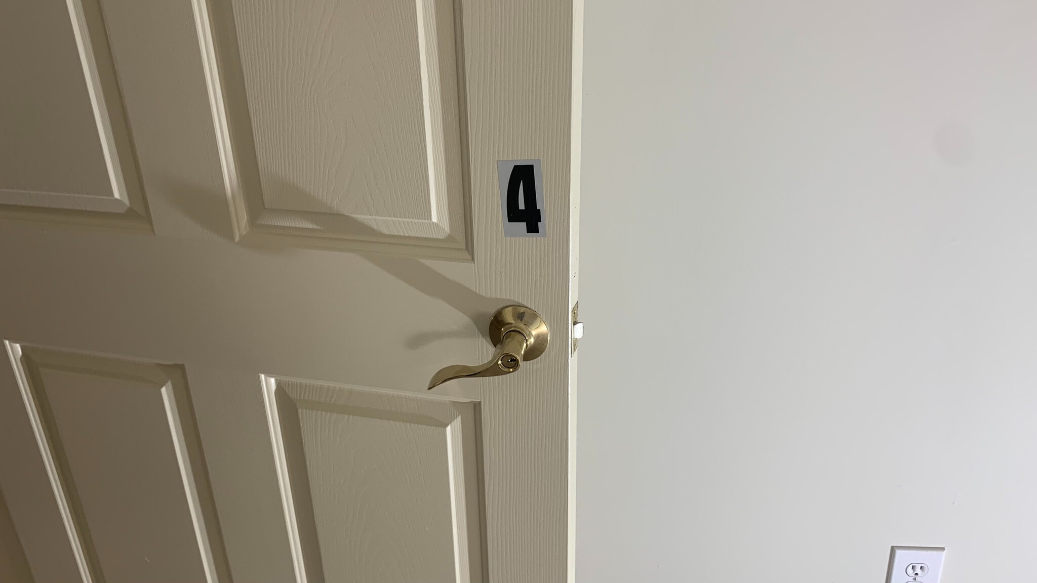 Building Photo - Room in Townhome on Presidents Dr