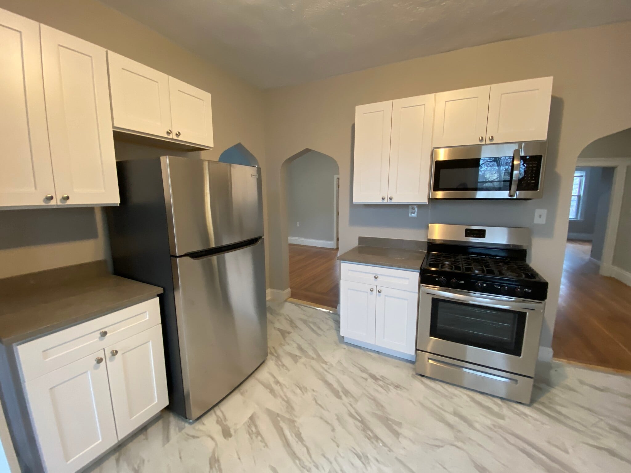 Building Photo - 39 Harwood St