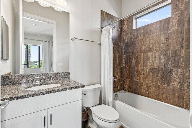 Building Photo - 2600 NW 69th St