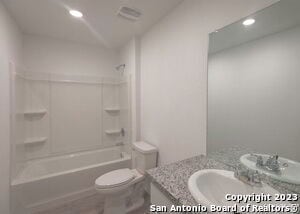 Building Photo - 5909 San Geronimo