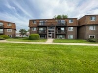 Building Photo - 118 Boardwalk St