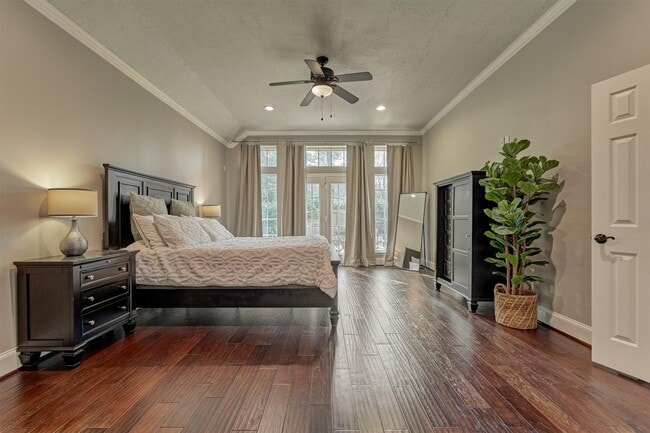 Building Photo - 87 W Honey Grove Pl