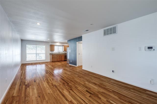 Building Photo - 4616 W Lovers Ln