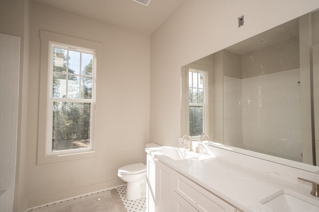 Building Photo - 3BR/3BA For Rent