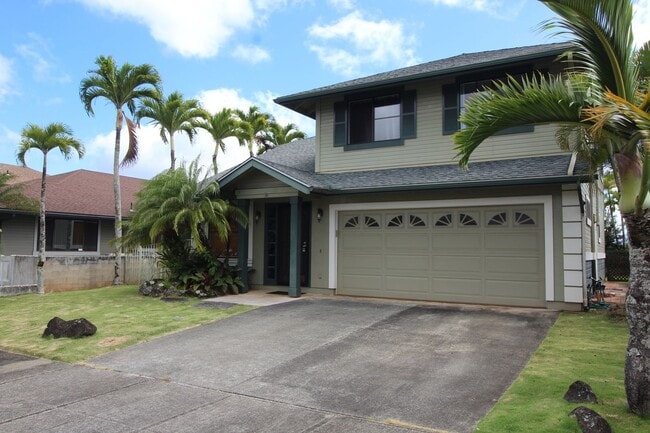 Primary Photo - Beautiful Mililani Mauka Home! Over 2,000 ...