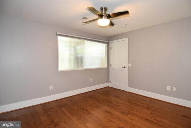 Building Photo - 2100 11th St NW