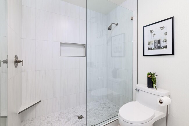 Building Photo - 117 Trento Cir