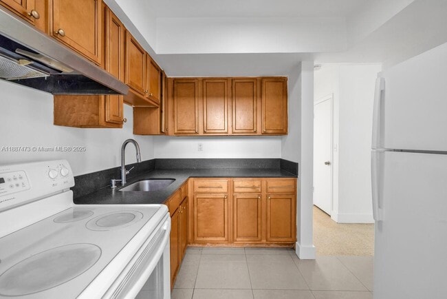 Building Photo - 501 NE 82nd Terrace