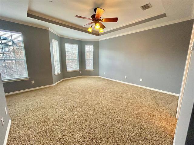 Building Photo - 15826 Quorum Dr