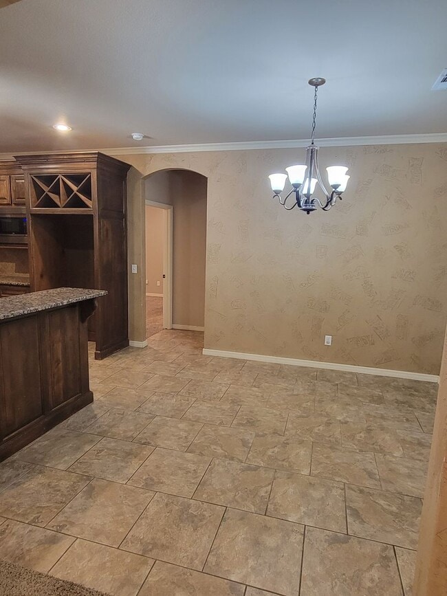 Building Photo - 9825 Perry Ave