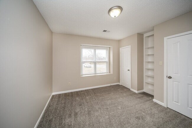 Building Photo - 760 Overcup Oaks Cove