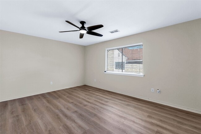 Building Photo - 2640 Custer Pkwy