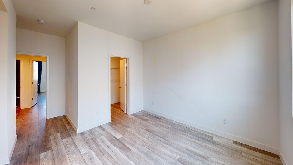 Building Photo - 1333 Pullman Way