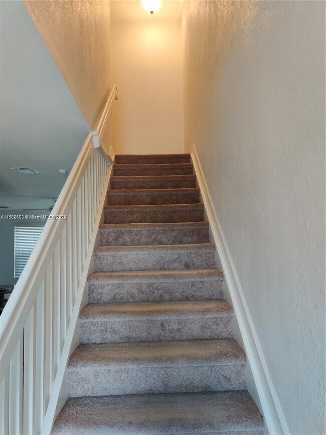 Building Photo - 15103 SW 113th Terrace