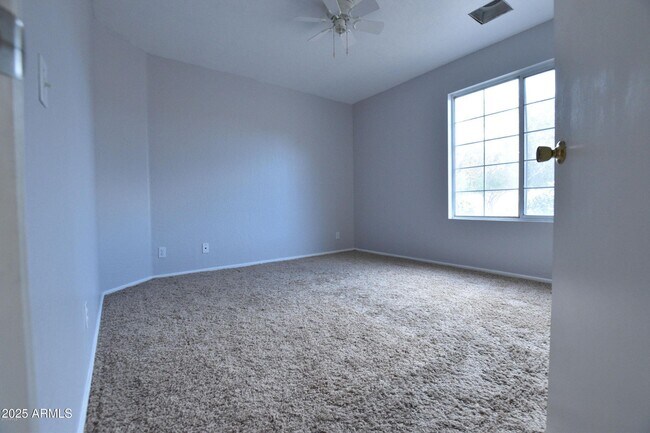 Building Photo - 2213 S Tucana Ln