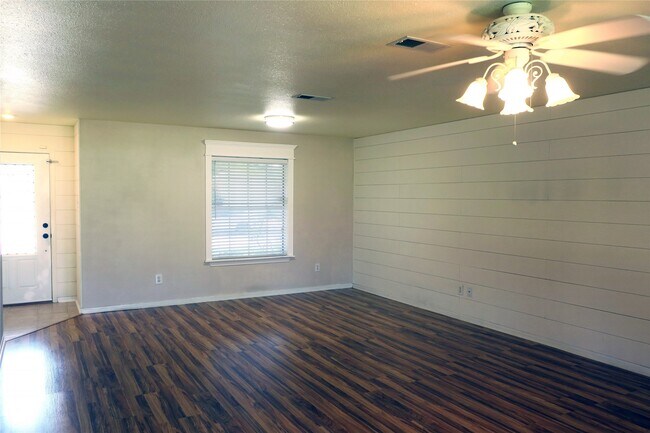 Building Photo - 3111 Berryfield Ln