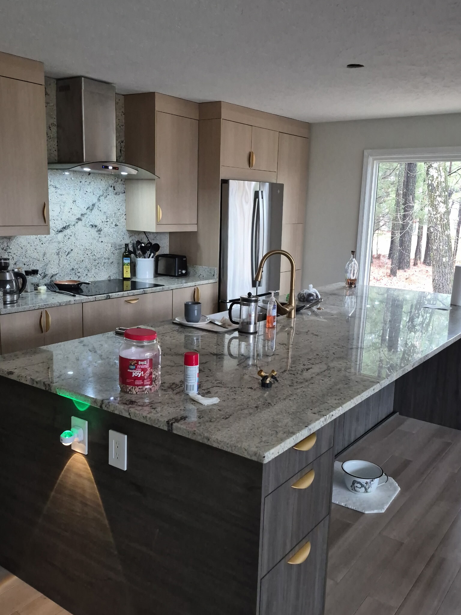 Kitchen - 1042 Adams Rd