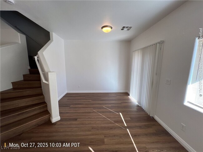 Building Photo - 2092 Scanlon Ferry Ct