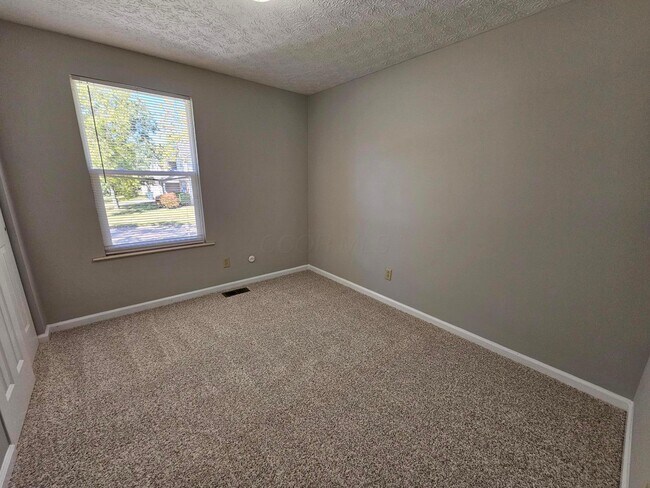 Building Photo - 5316 Predmore Pl