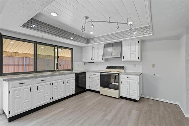 Building Photo - 6108 Jennings Dr