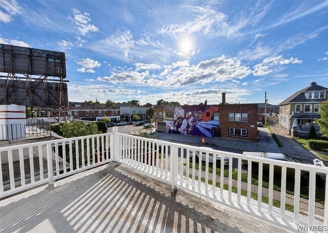 Building Photo - 9 Lovering Ave