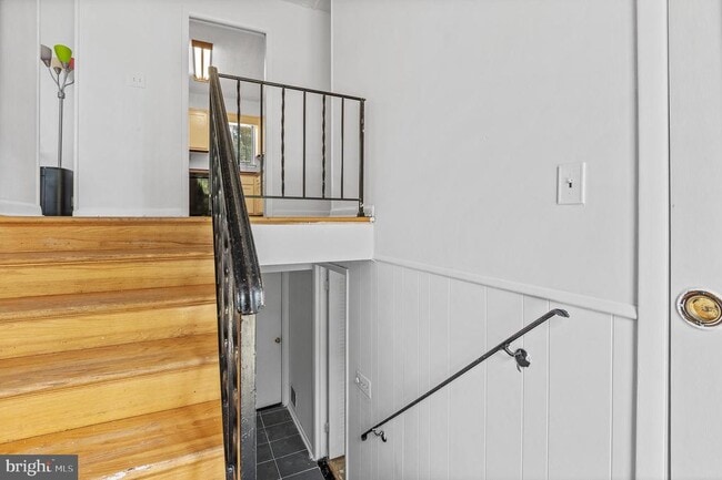 Building Photo - 6311 Barrs Ln