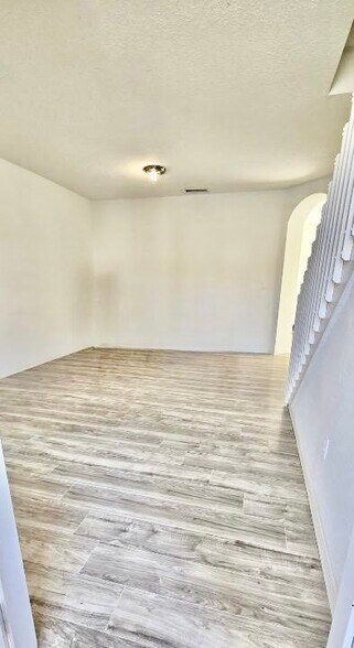 Building Photo - 13544 NW 9th St