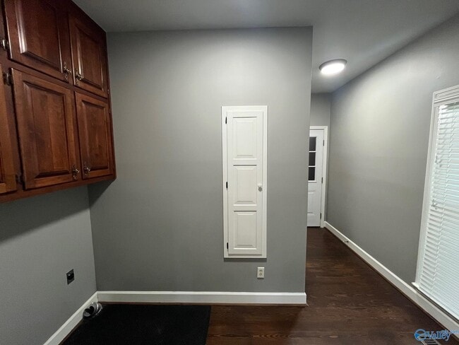 Building Photo - 146 Bob White Dr
