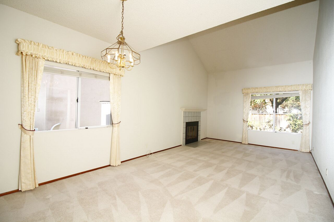 Formal Living Room - 149 GALWAY TERRACE