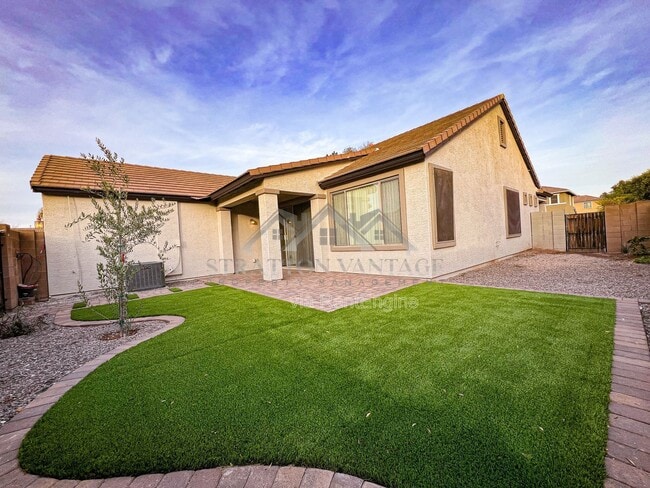 Building Photo - 1674 S Constellation Way